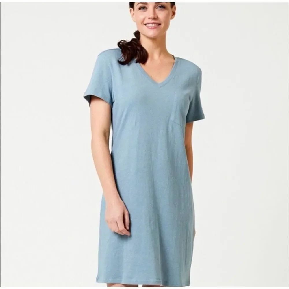 ✨PACT Blue Organic Cotton T-shirt Sz Small Dress✨